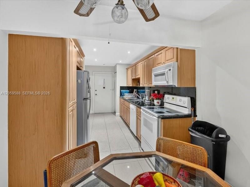 7135 Collins Ave , Unit 331, Miami Beach, FL 33141 Photo