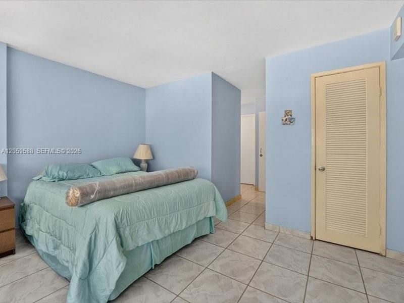 7135 Collins Ave , Unit 331, Miami Beach, FL 33141 Photo