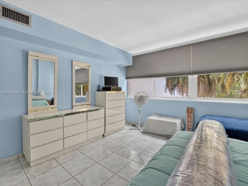 7135 Collins Ave , Unit 331, Miami Beach, FL 33141 Photo