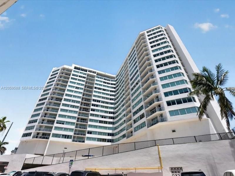 7135 Collins Ave , Unit 331, Miami Beach, FL 33141 Photo