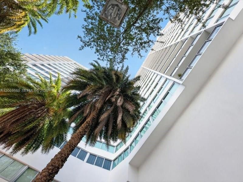 7135 Collins Ave , Unit 331, Miami Beach, FL 33141 Photo