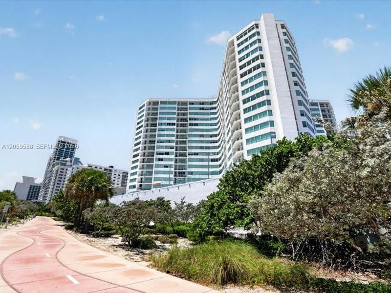 7135 Collins Ave , Unit 331, Miami Beach, FL 33141 Photo