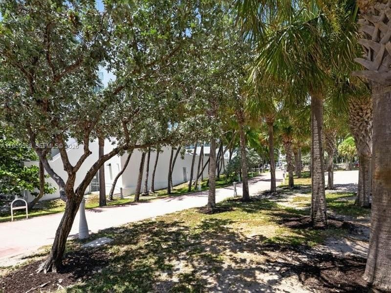 7135 Collins Ave , Unit 331, Miami Beach, FL 33141 Photo