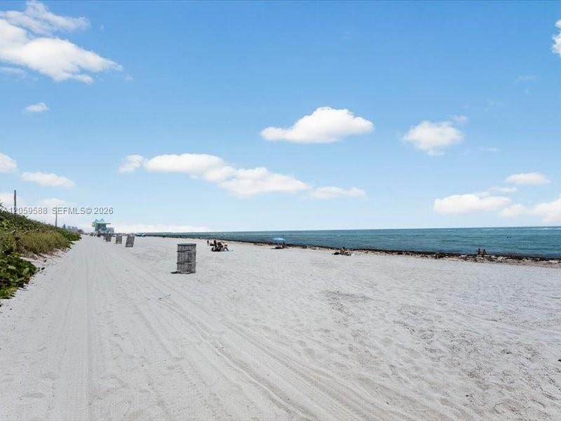 7135 Collins Ave , Unit 331, Miami Beach, FL 33141 Photo