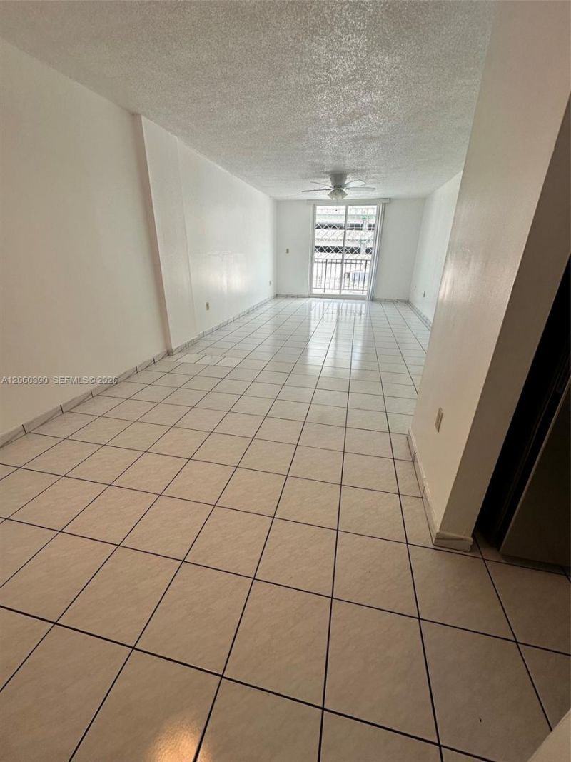 720 Collins Ave, Unit 309, Miami Beach, FL 33139 Photo
