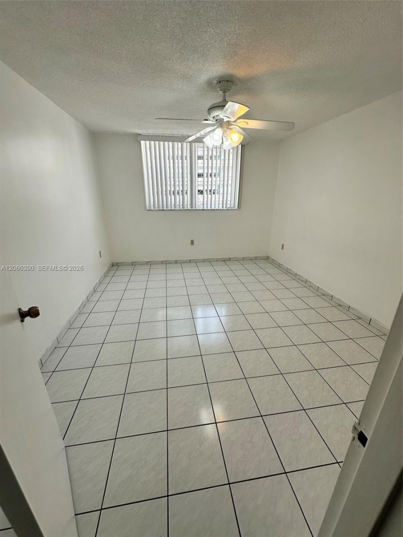 720 Collins Ave, Unit 309, Miami Beach, FL 33139 Photo