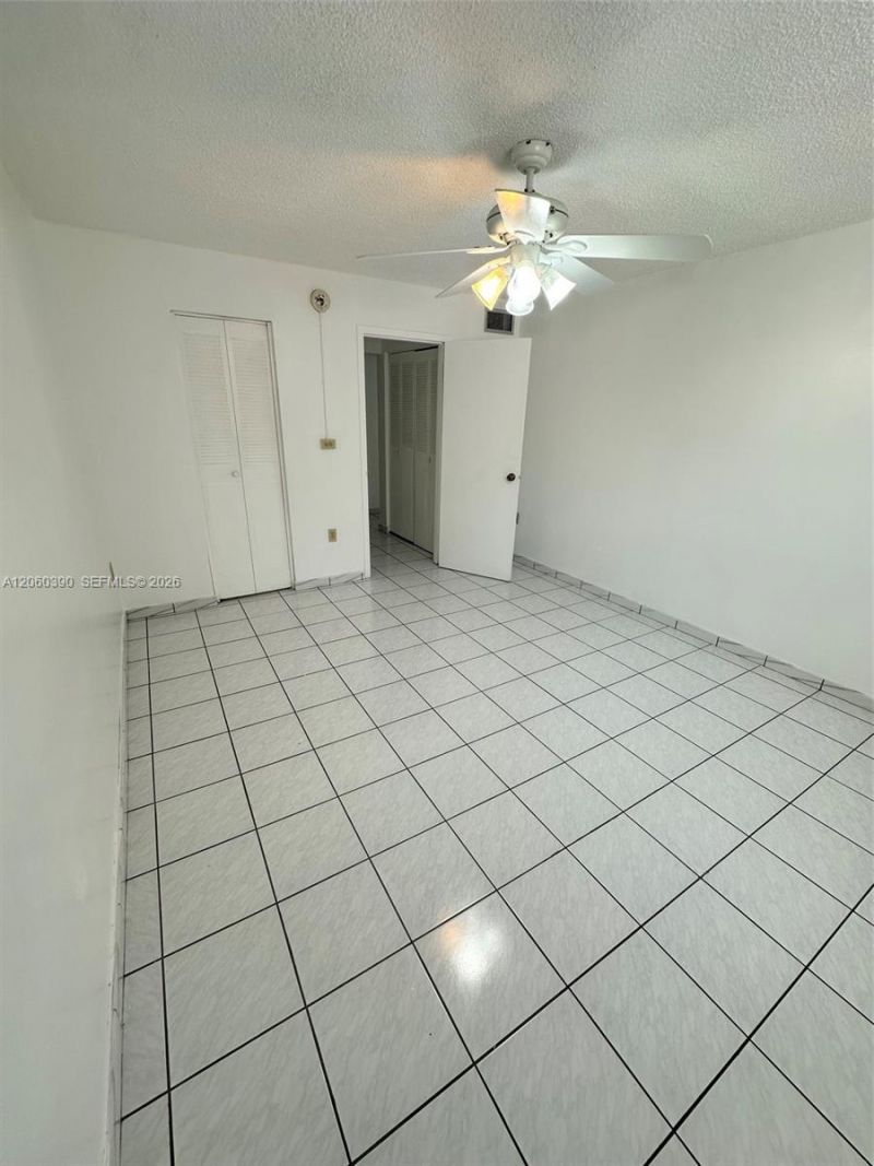 720 Collins Ave, Unit 309, Miami Beach, FL 33139 Photo