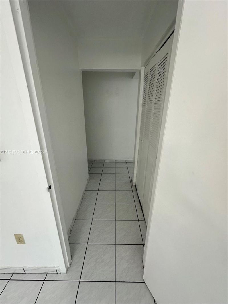 720 Collins Ave, Unit 309, Miami Beach, FL 33139 Photo