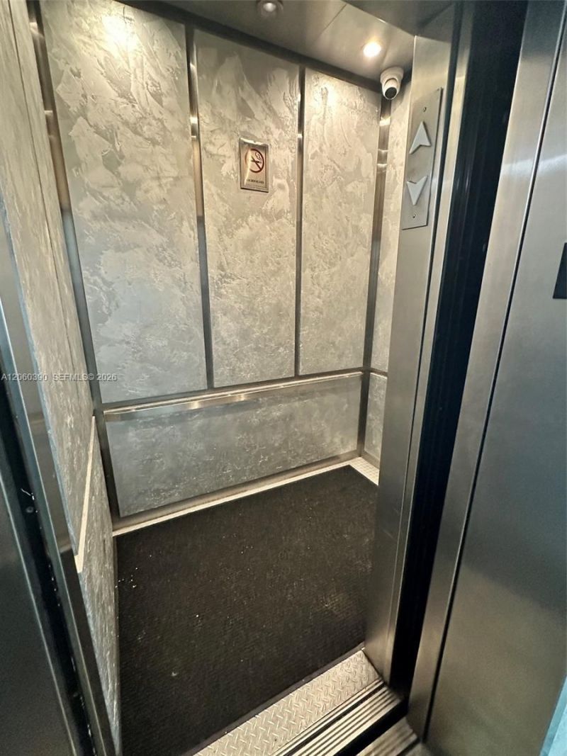 720 Collins Ave, Unit 309, Miami Beach, FL 33139 Photo