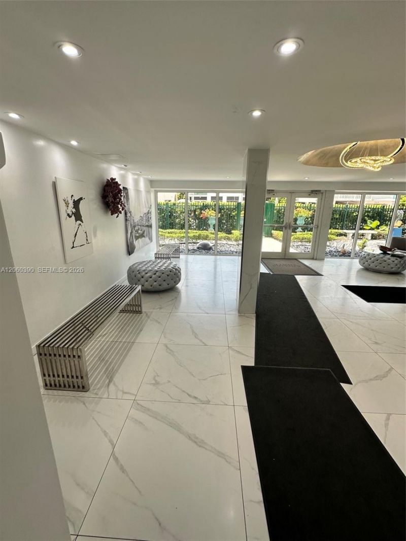 720 Collins Ave, Unit 309, Miami Beach, FL 33139 Photo