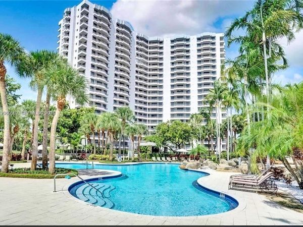 3300 NE 191st St , Unit 501, Aventura, FL 33180