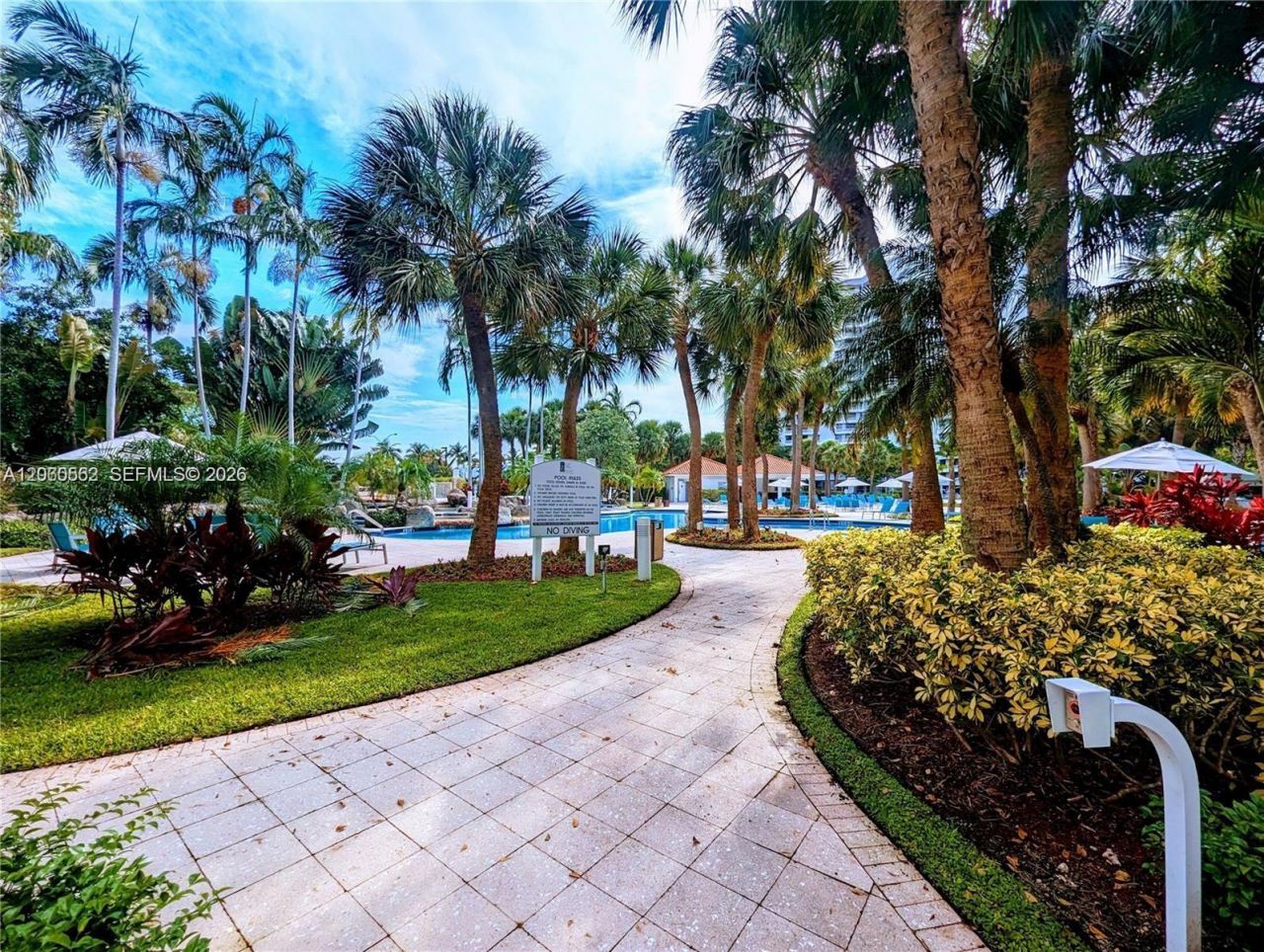 3300 NE 191st St , Unit 501, Aventura, FL 33180 Photo