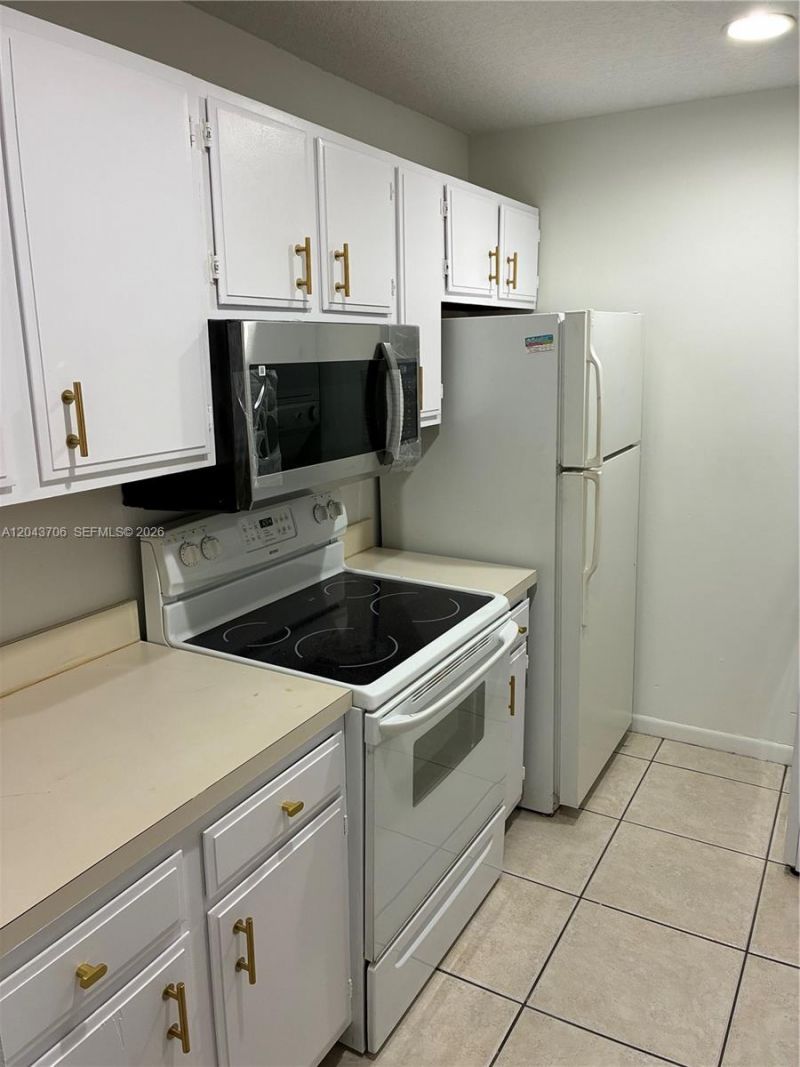 4091 Sierra Te , Unit 4091, Sunrise, FL 33351 Photo