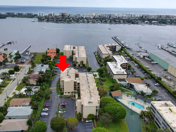 890 N Federal Highway, Unit 103, Lantana, FL 33462
