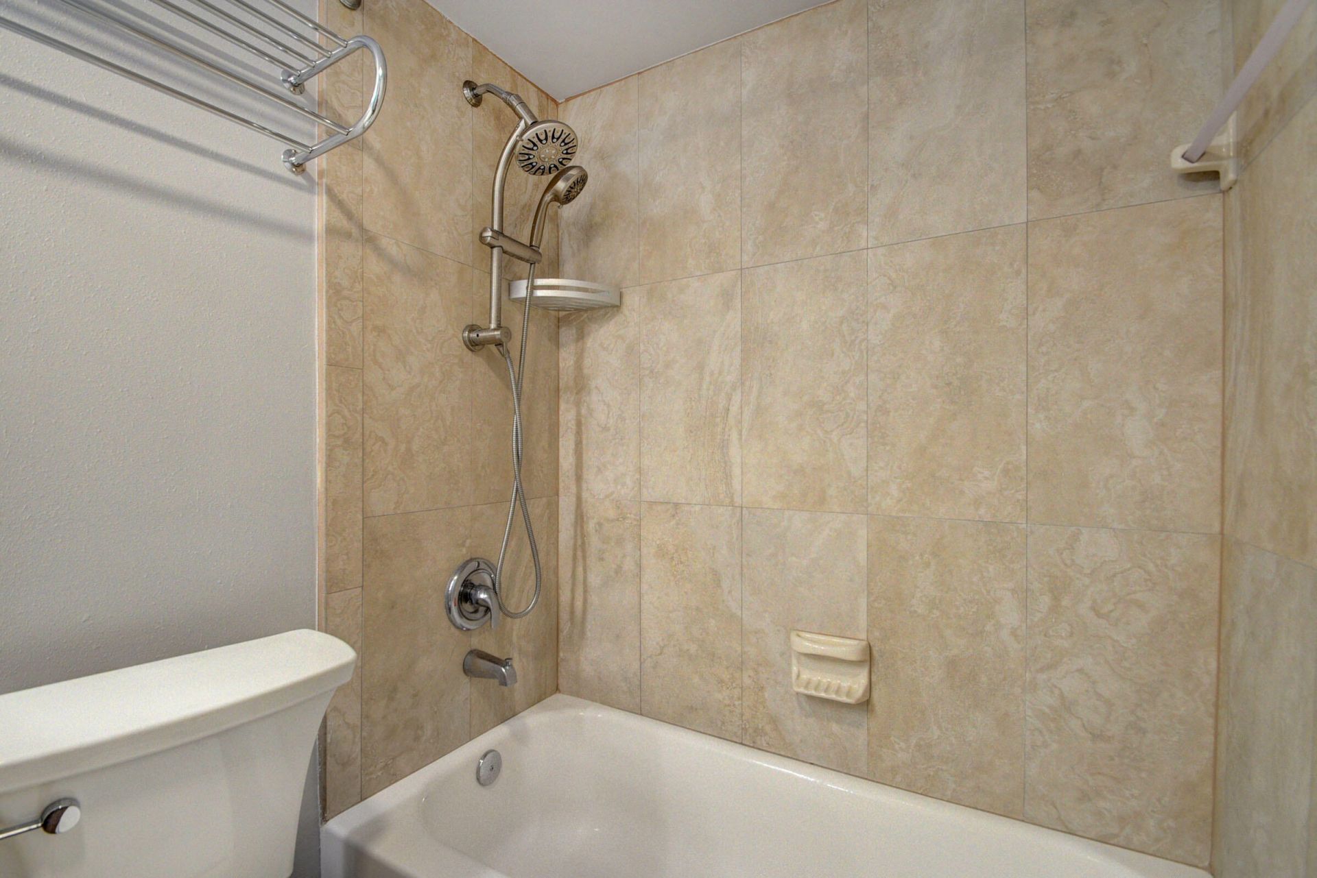 890 N Federal Highway, Unit 103, Lantana, FL 33462 Photo