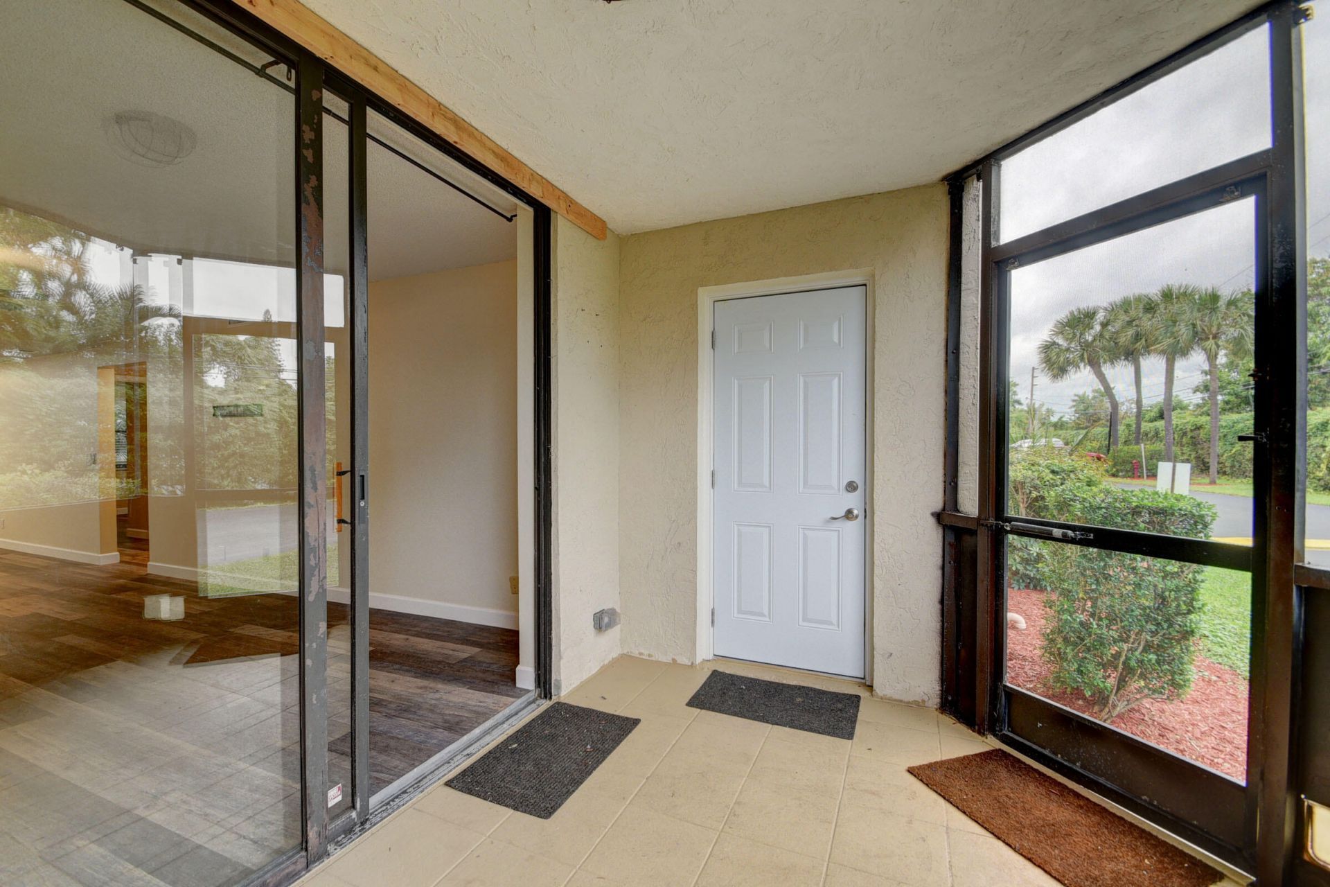 890 N Federal Highway, Unit 103, Lantana, FL 33462 Photo
