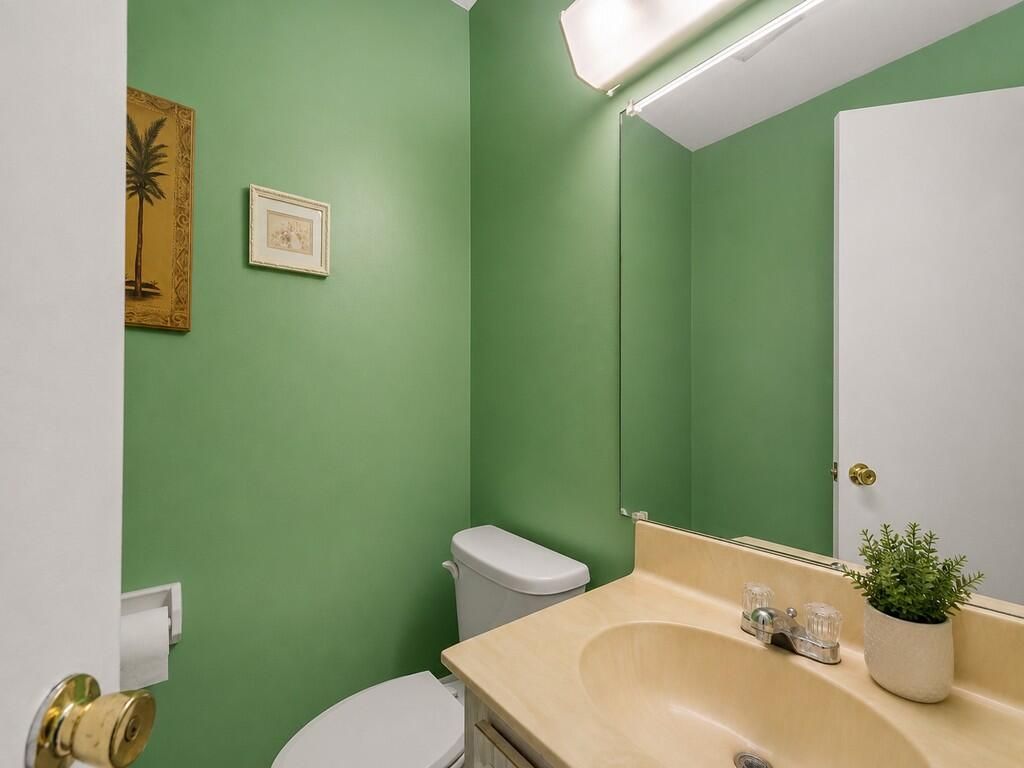 1212 S Lakes End Drive, Unit C, Fort Pierce, FL 34982 Photo