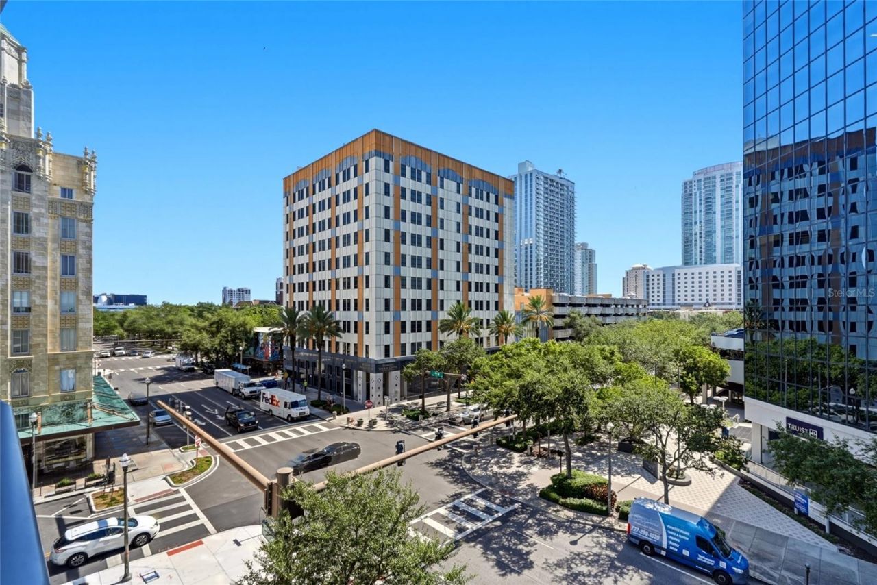 400 Central Avenue, Unit 407, Saint Petersburg, FL 33701 Photo