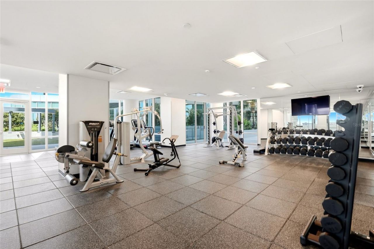 400 Central Avenue, Unit 407, Saint Petersburg, FL 33701 Photo