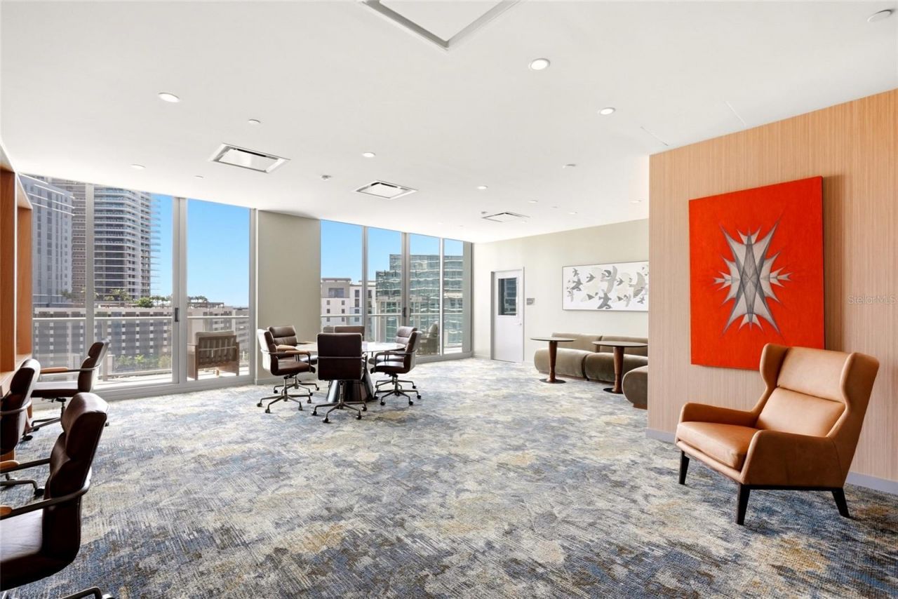 400 Central Avenue, Unit 407, Saint Petersburg, FL 33701 Photo