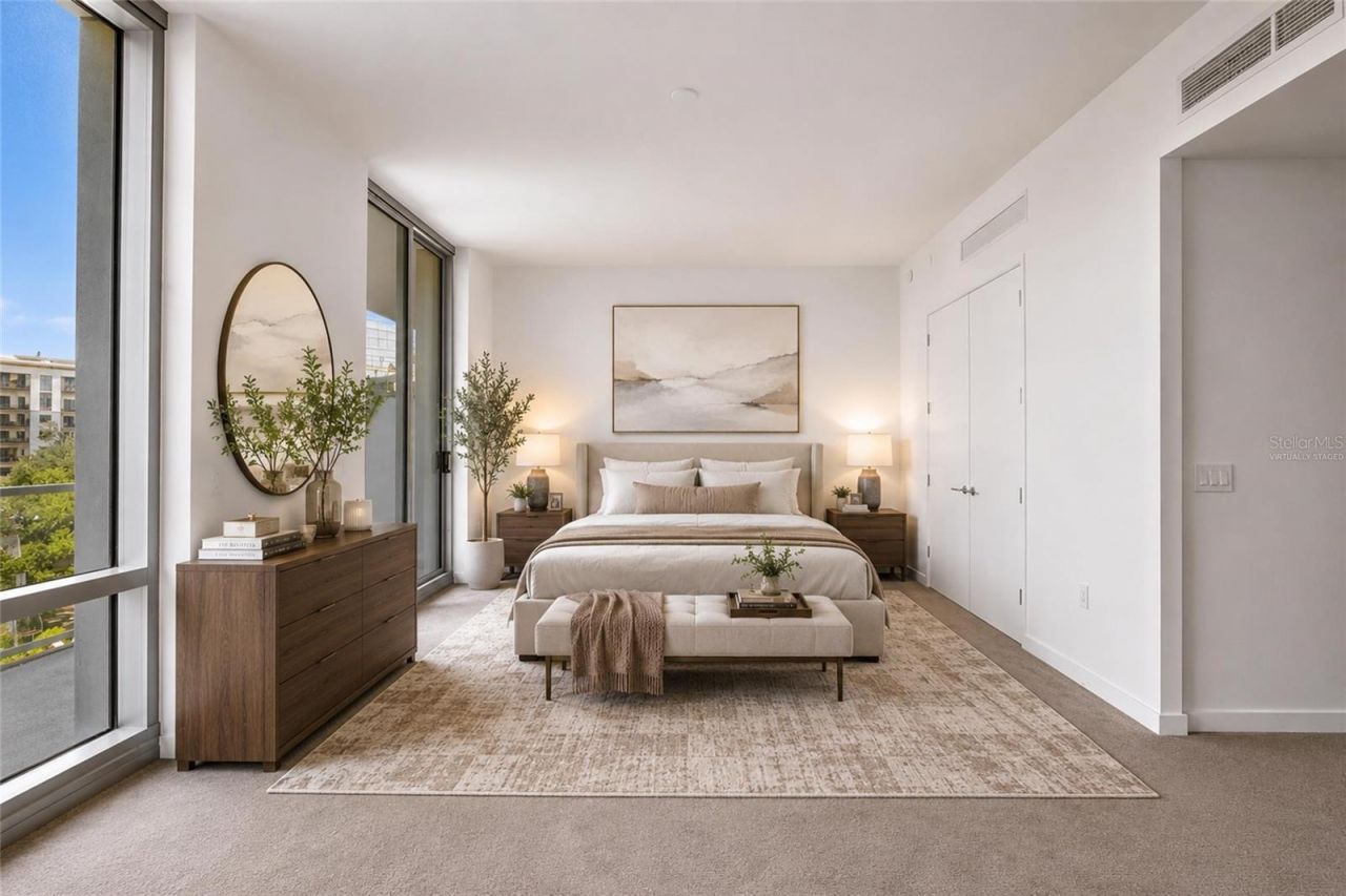 400 Central Avenue, Unit 407, Saint Petersburg, FL 33701 Photo