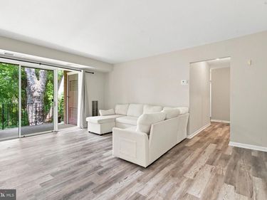 3814 LYNDHURST DRIVE , Unit 203, FAIRFAX, VA 22031