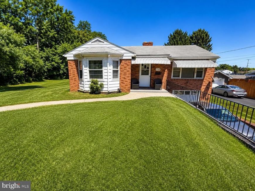 1344 Salem Avenue, Hagerstown, MD 21740 Main Photo