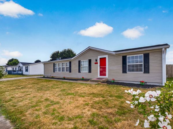 4690 Breckenridge , Columbus, IN 47203