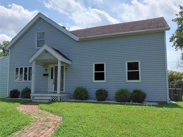 29 N Michigan Avenue , Belleville, IL 62221