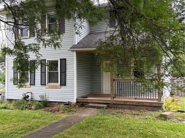 322 W Main Street , Canfield, OH 44406