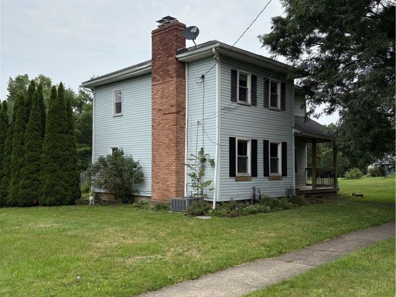 322 W Main Street , Canfield, OH 44406 Photo 3