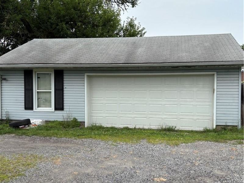 322 W Main Street, Canfield, OH 44406 Photo 5