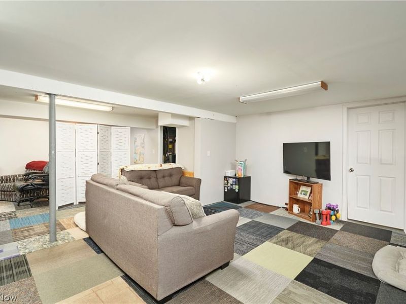 230 Valley View Drive , Wadsworth, OH 44281 Photo 13