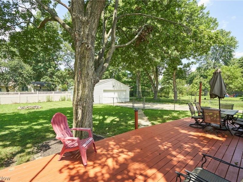 230 Valley View Drive , Wadsworth, OH 44281 Photo 16