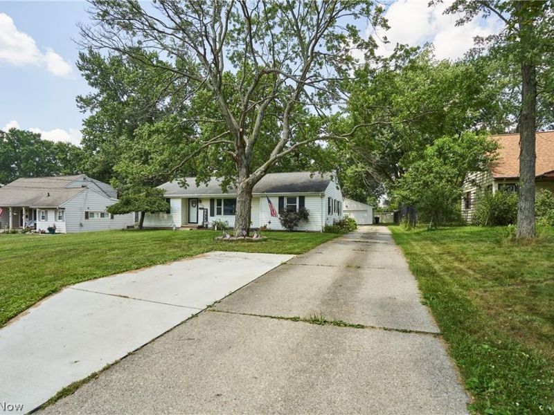 230 Valley View Drive , Wadsworth, OH 44281 Photo 19