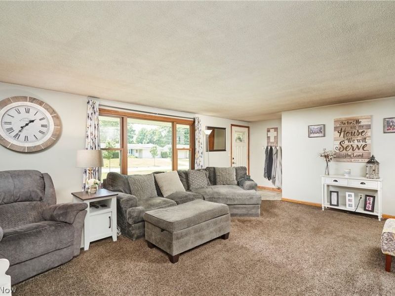 230 Valley View Drive , Wadsworth, OH 44281 Photo 4
