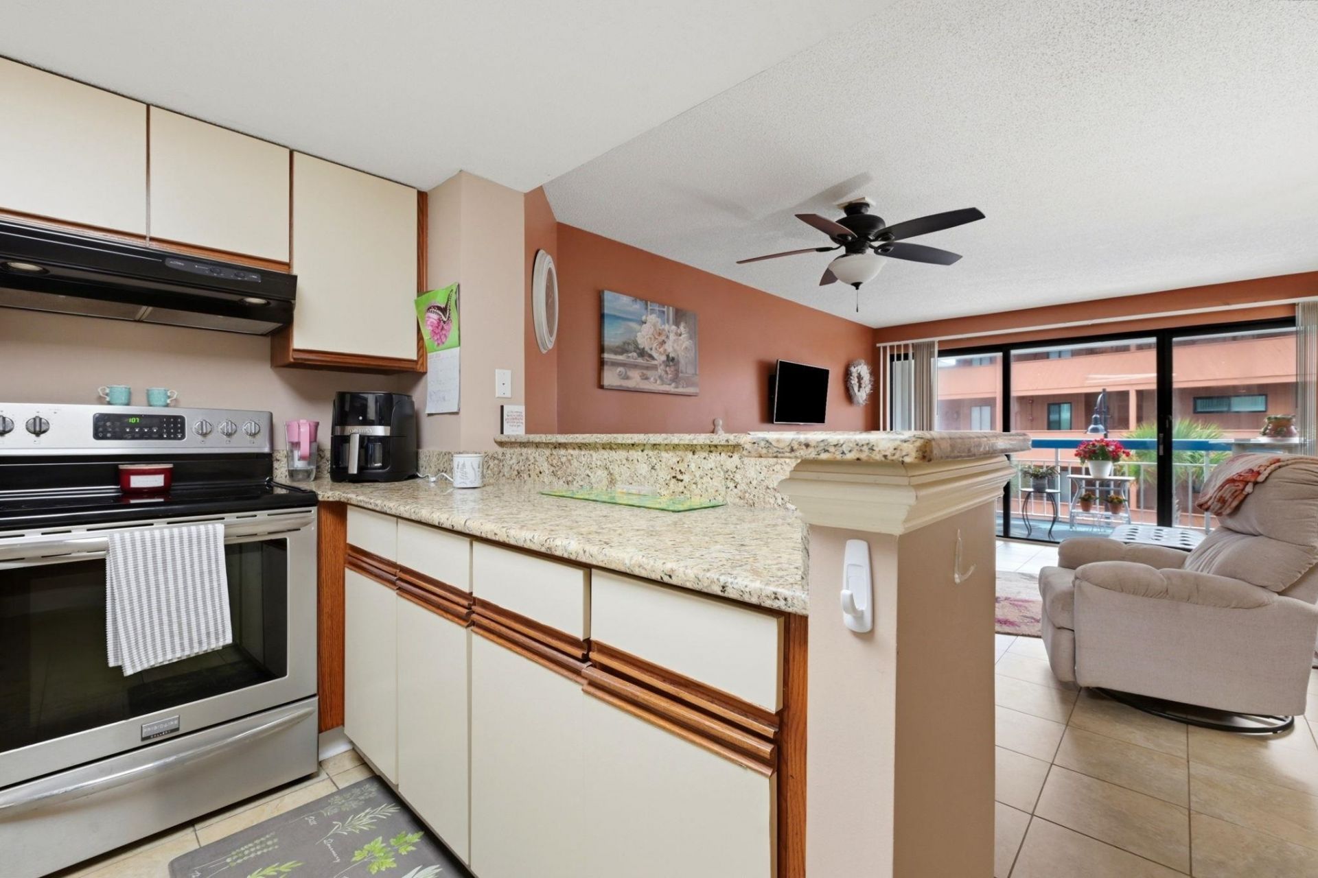 5511 N Ocean Blvd. Photo 15