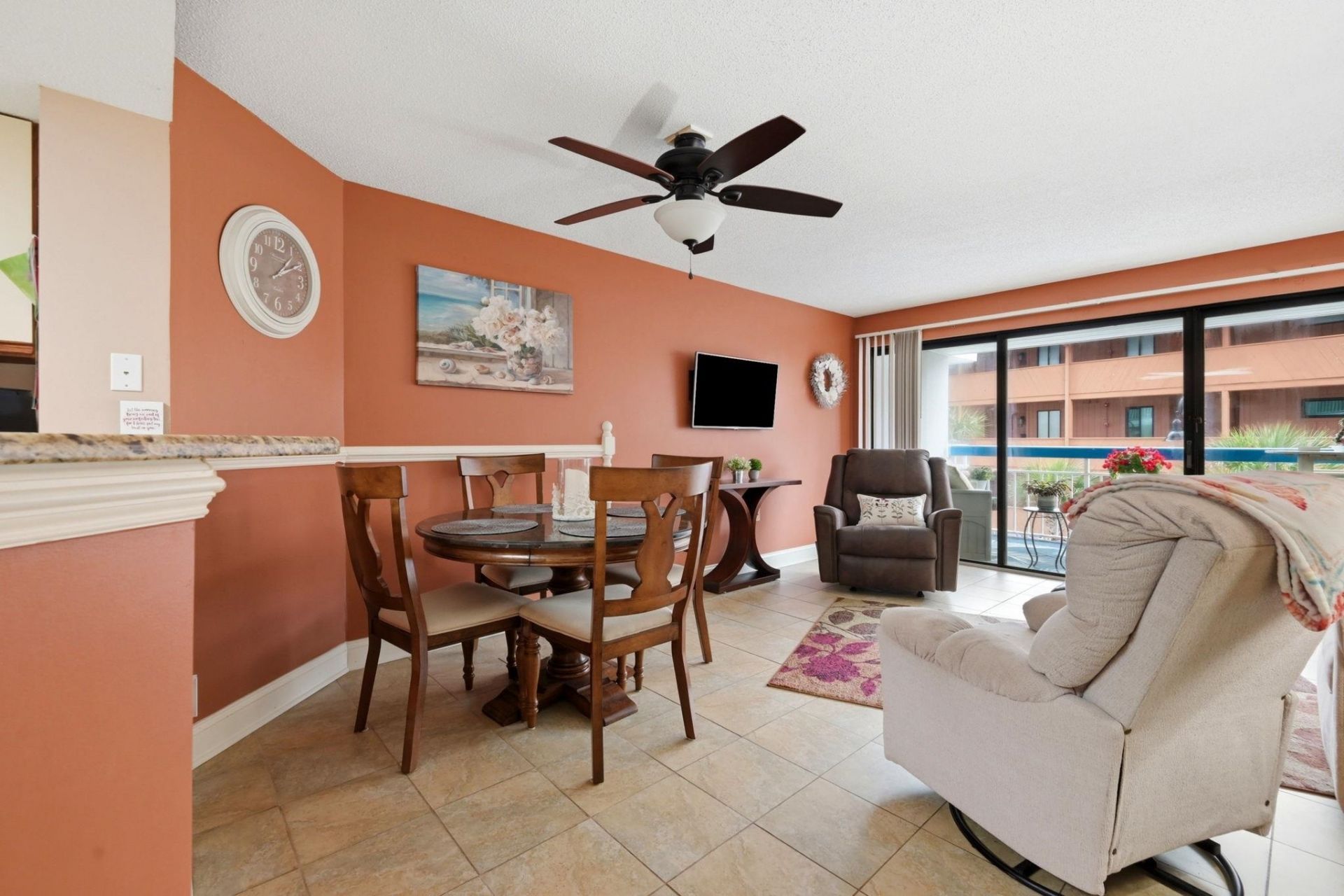 5511 N Ocean Blvd. Photo 7