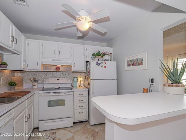 75 Royal Oak Court , Unit 204, Vero Beach, FL 32962