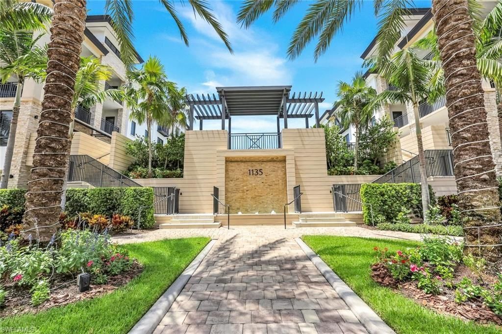 1135 3rd Ave S, Unit 303, Naples, FL 34102 Photo