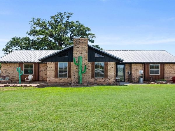 700 Interstate 45 S, Fairfield, TX 75840