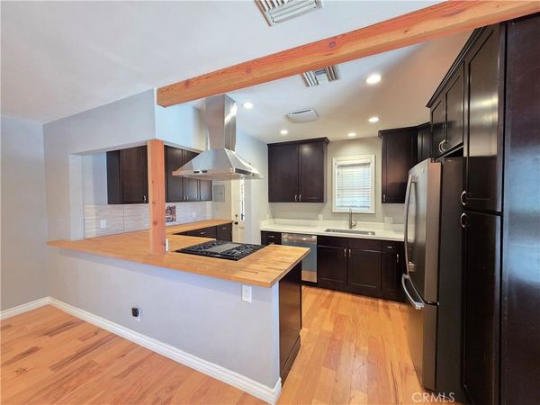 7019 Jamieson, Reseda, CA 91335