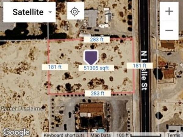 610 N Leslie Street , Pahrump, NV 89060