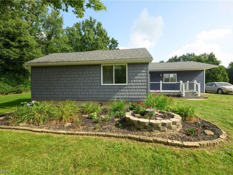 1743 Raber Road , Green, OH 44685 Photo 1