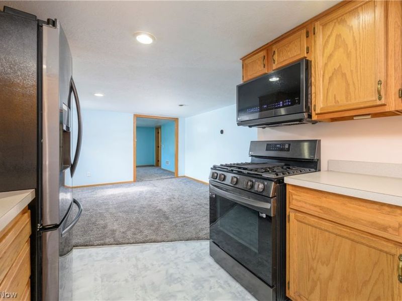 1743 Raber Road , Green, OH 44685 Photo 8