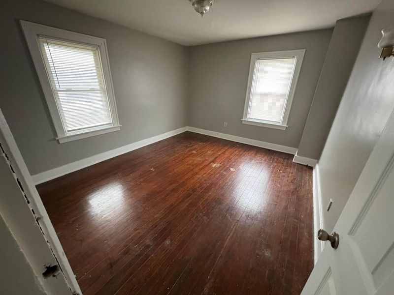 180 N Powell Avenue , Columbus, OH 43204 Photo 7