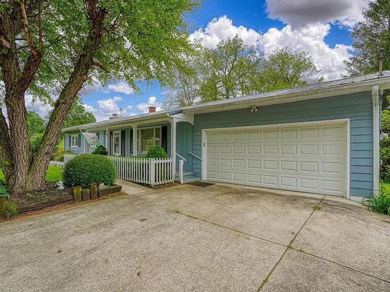 163 Burlington Road, Jackson, OH 45640 Photo 2