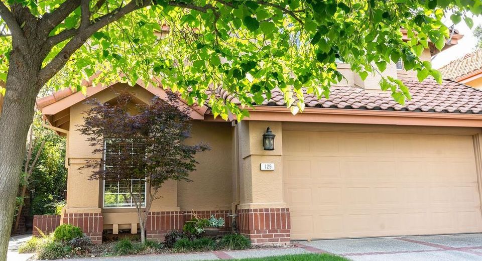 129 Marble Canyon Dr, Folsom, CA 95630 Photo