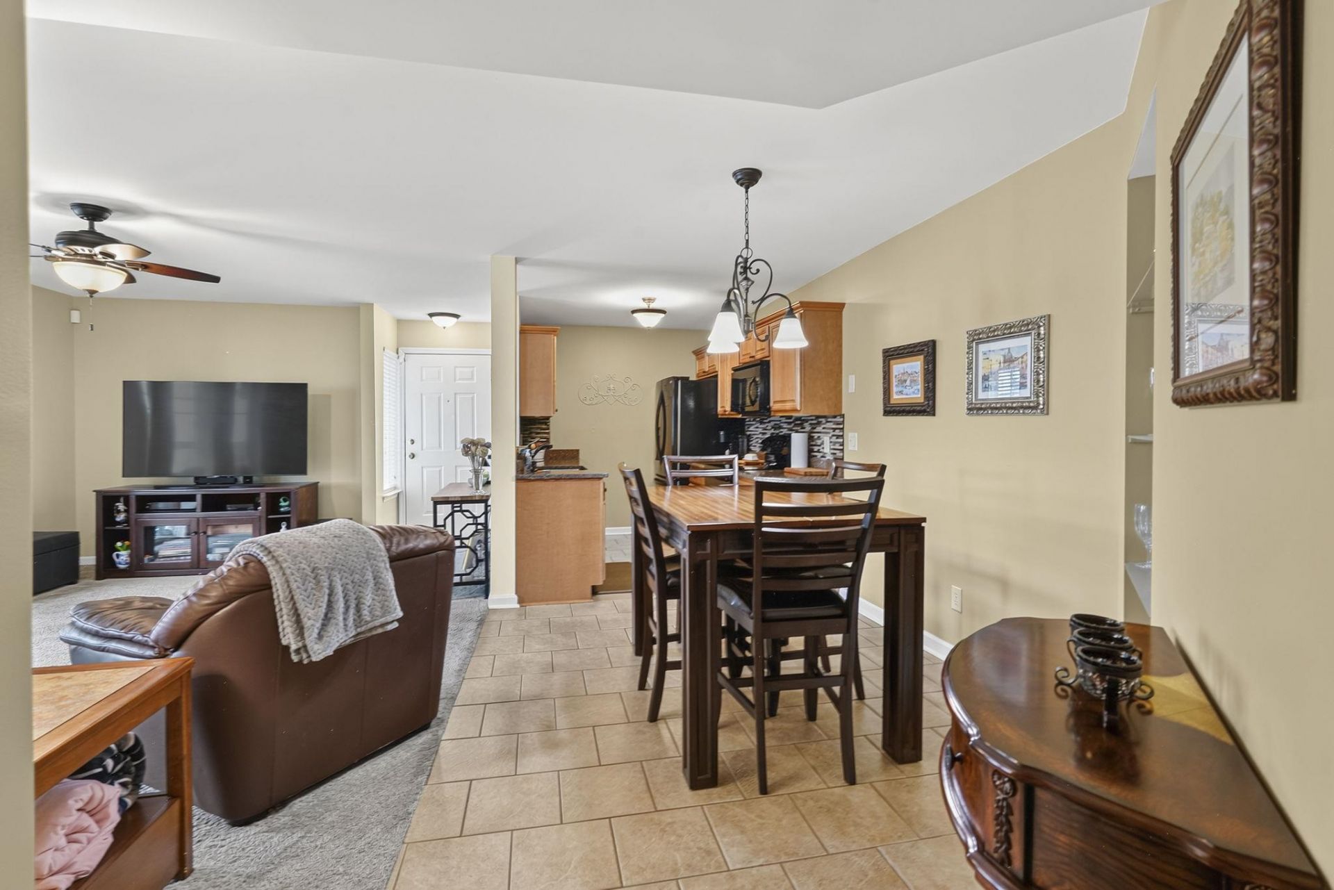 2225 Clearwater Dr. Photo 15
