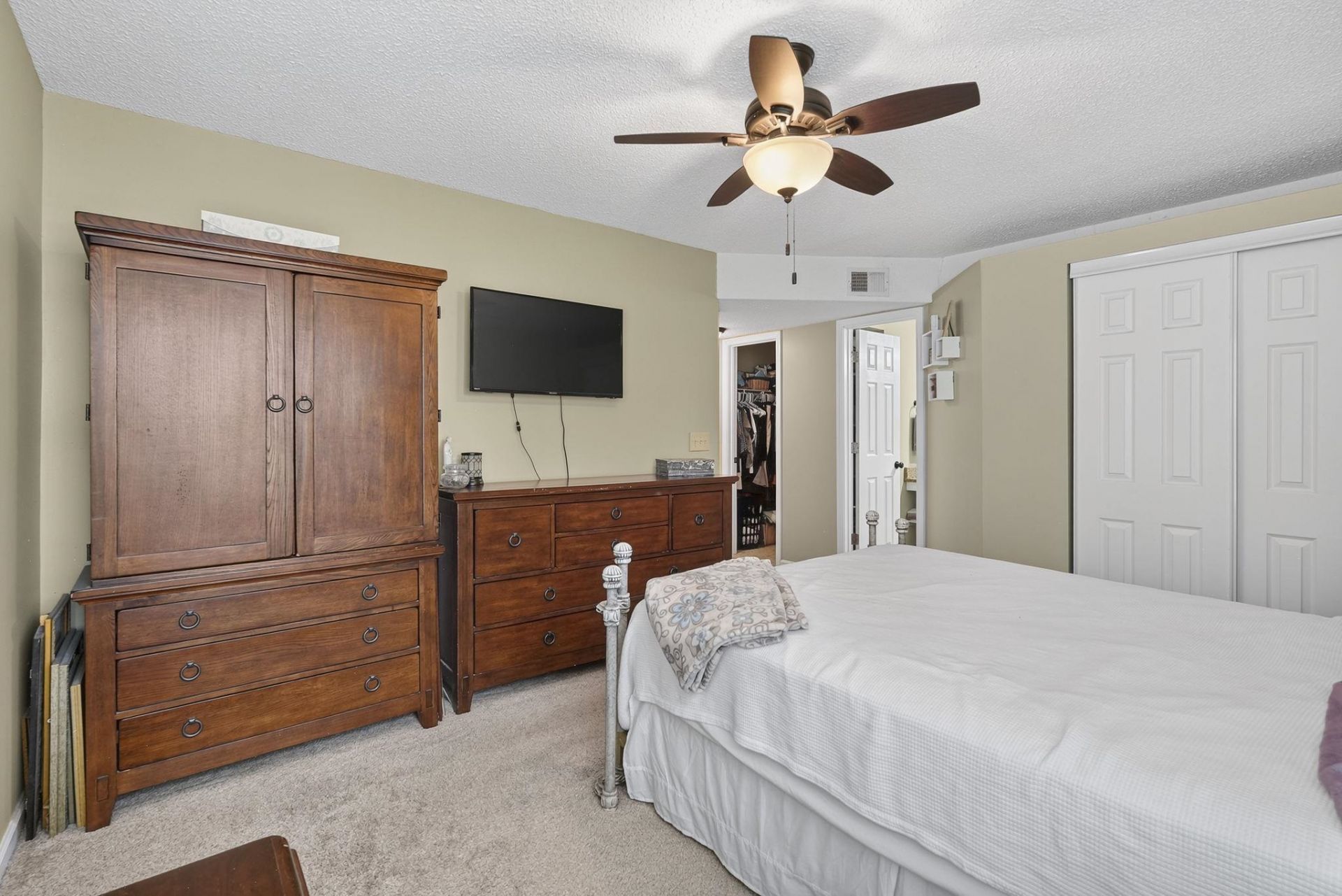2225 Clearwater Dr. Photo 28